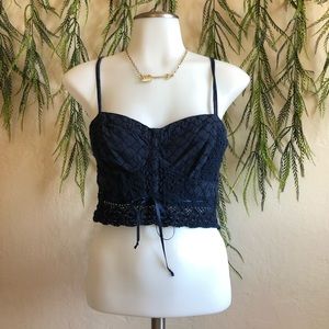 American Eagle crop top